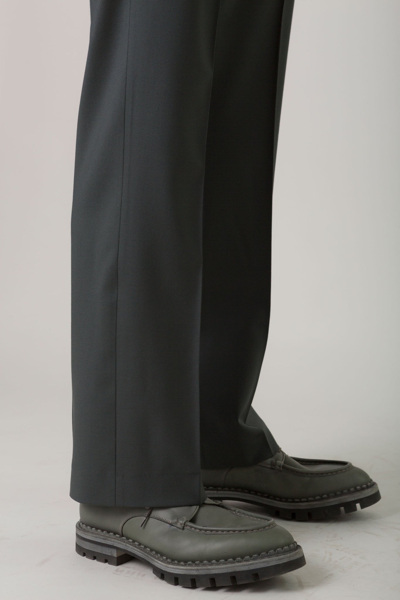 ROUEN trousers 445C (M) / PRE-ORDER